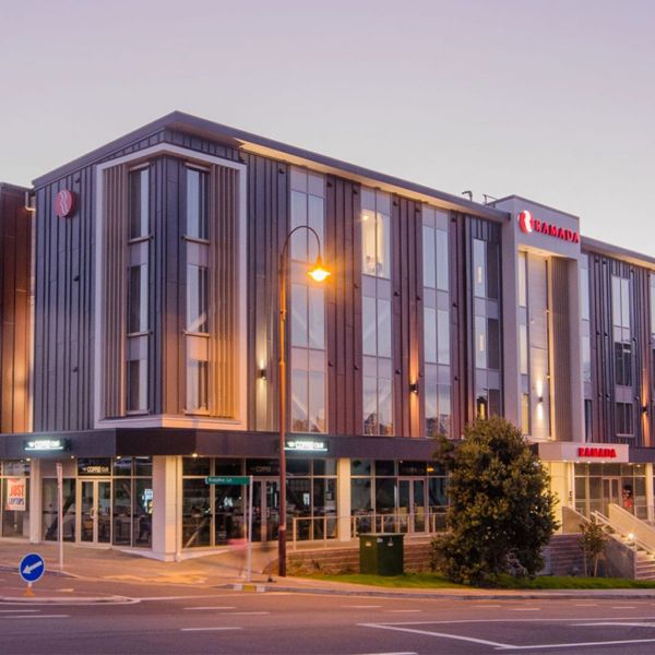 ramada-albany-square-1024x1024